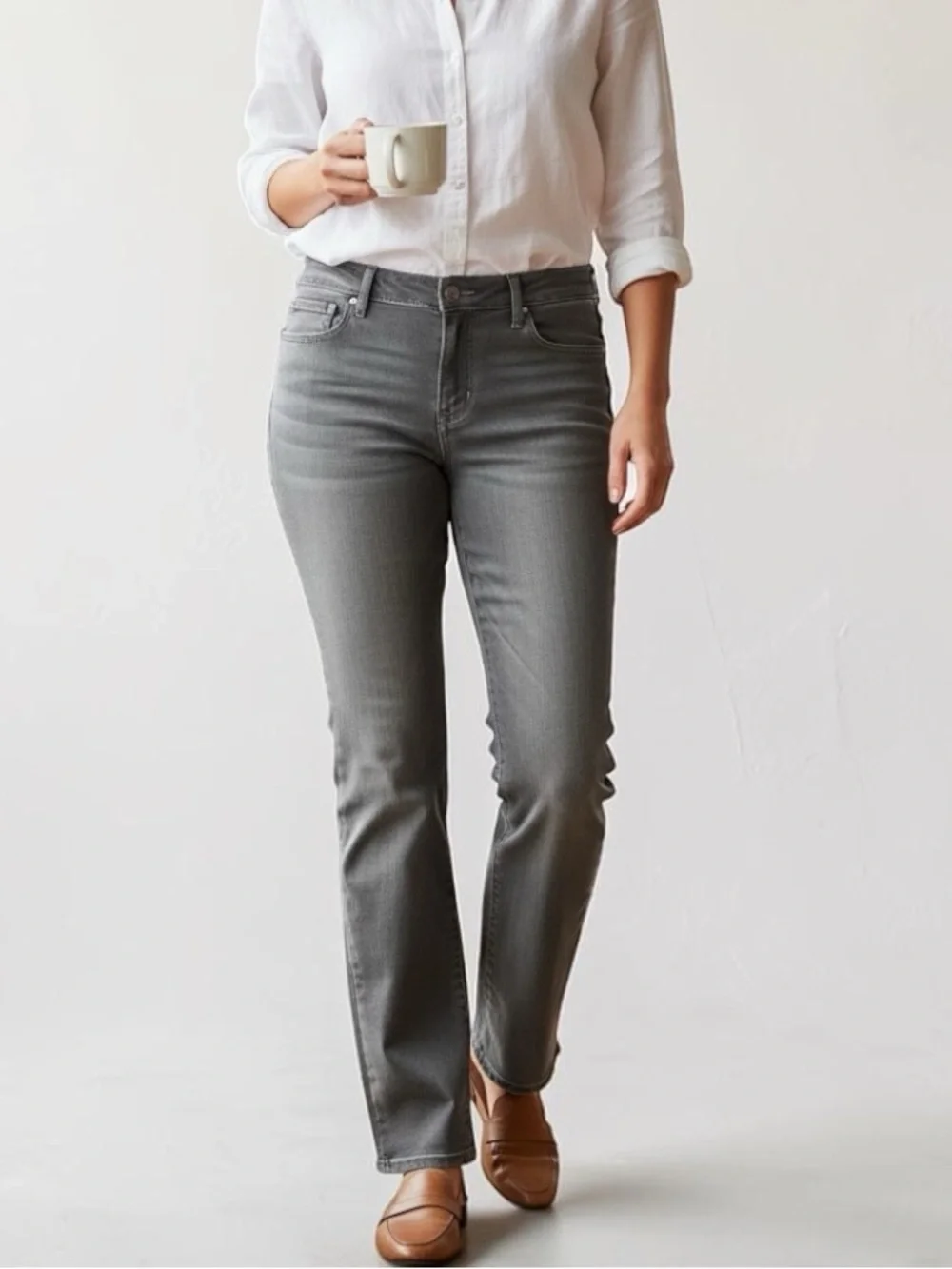 Levi’s 505 Straight Women’s Gray Jeans 31x32 Stretch Denim Mid Rise Classic Fit - Picture 1 of 9